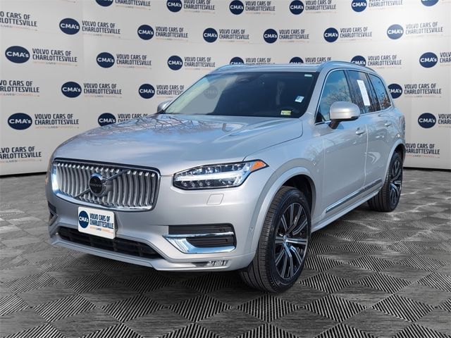 2023 Volvo XC90 Plus