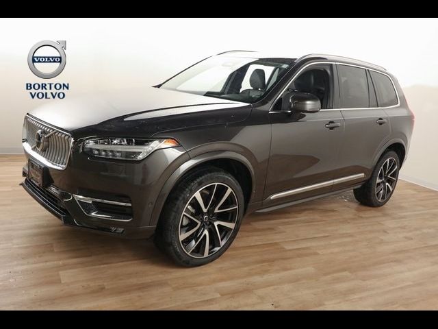 2023 Volvo XC90 Plus