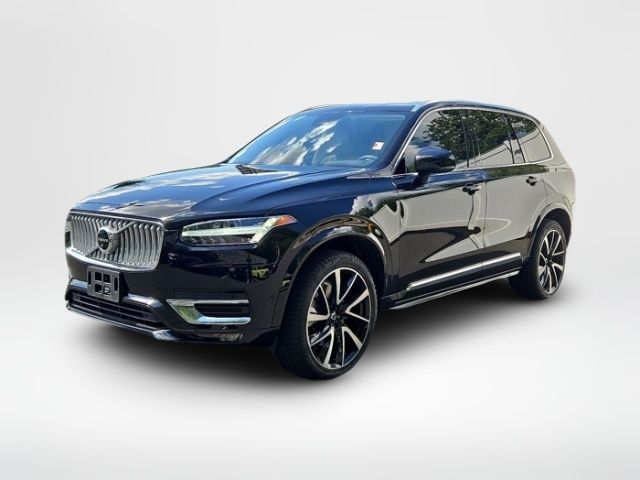 2023 Volvo XC90 Plus