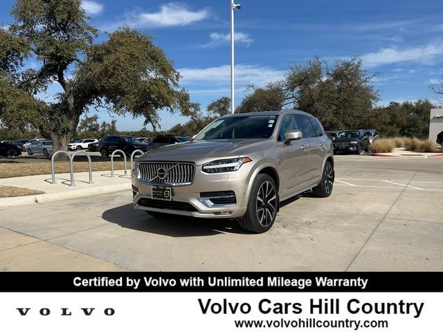 2023 Volvo XC90 Plus