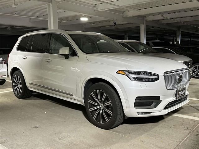 2023 Volvo XC90 Plus