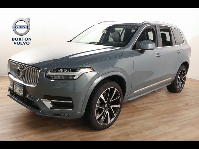 2023 Volvo XC90 Plus