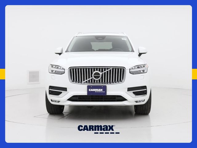2023 Volvo XC90 Plus
