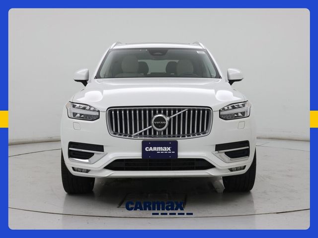 2023 Volvo XC90 Plus