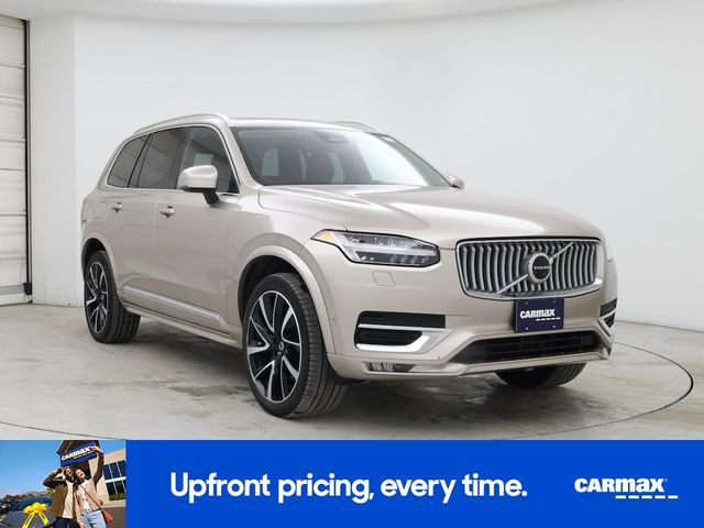 2023 Volvo XC90 Plus