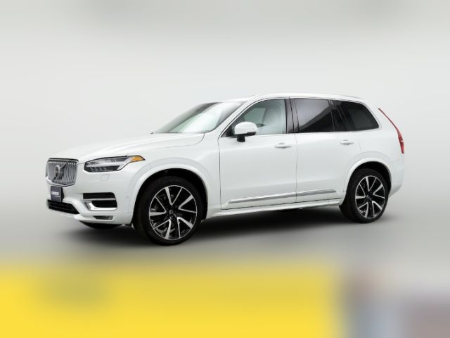 2023 Volvo XC90 Plus