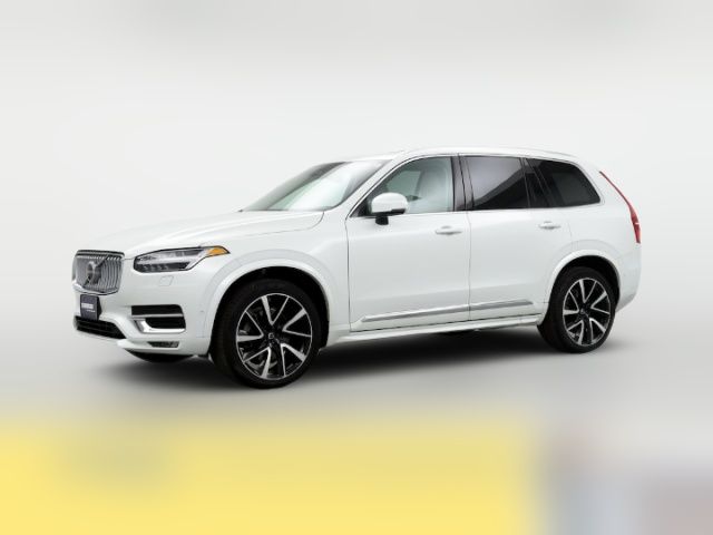 2023 Volvo XC90 Plus