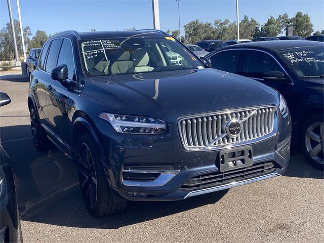 2023 Volvo XC90 Plus