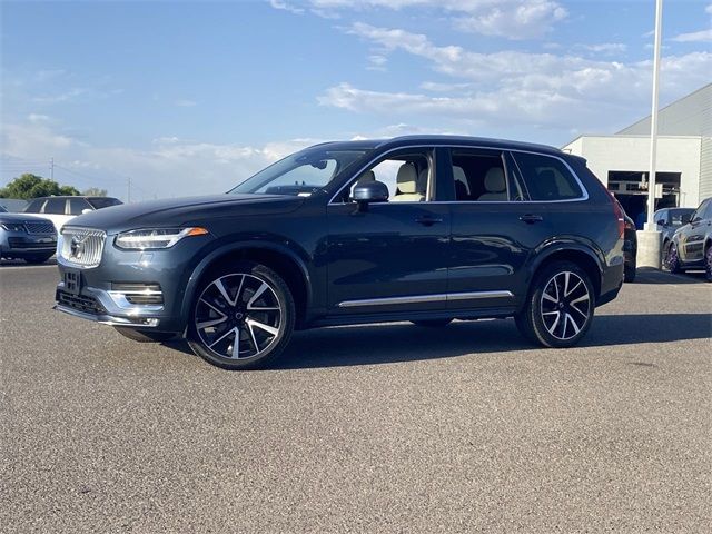 2023 Volvo XC90 Plus