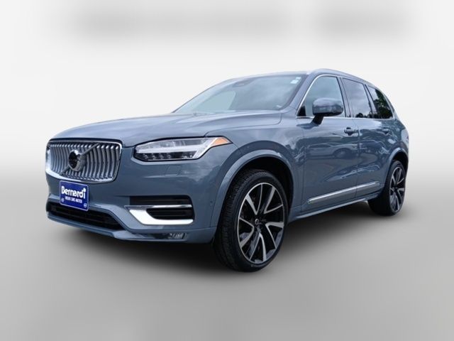 2023 Volvo XC90 Plus
