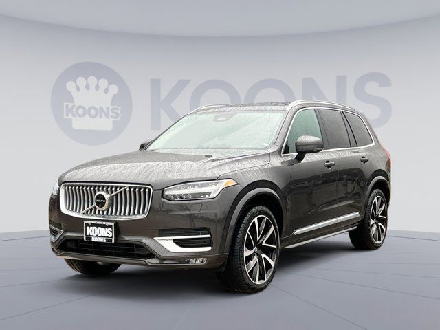 2023 Volvo XC90 Plus