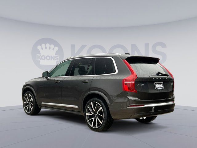 2023 Volvo XC90 Plus