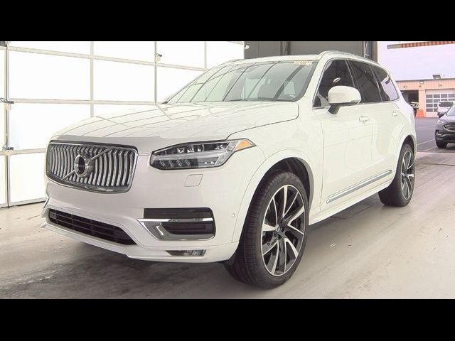 2023 Volvo XC90 Plus