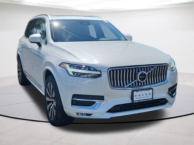 2023 Volvo XC90 Plus
