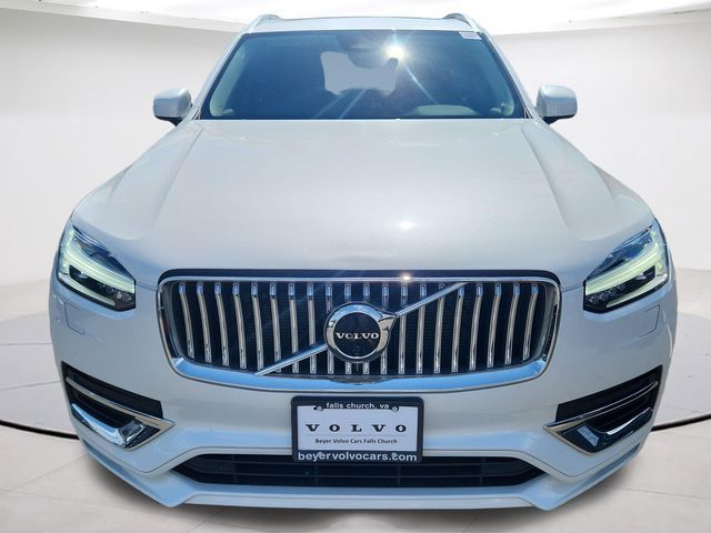 2023 Volvo XC90 Plus