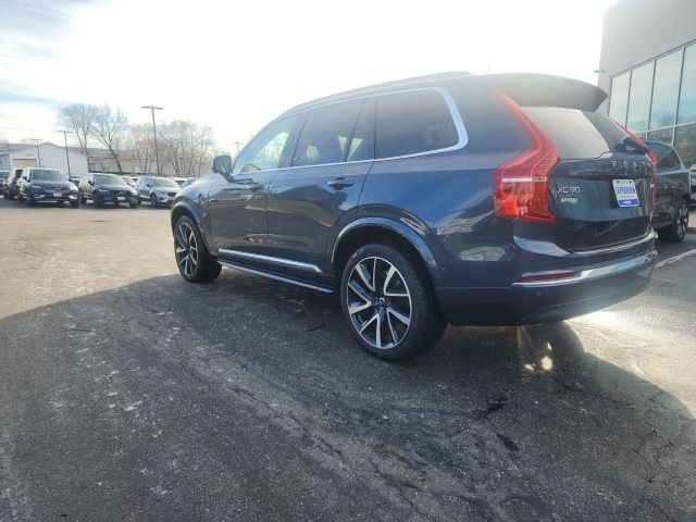 2023 Volvo XC90 Plus