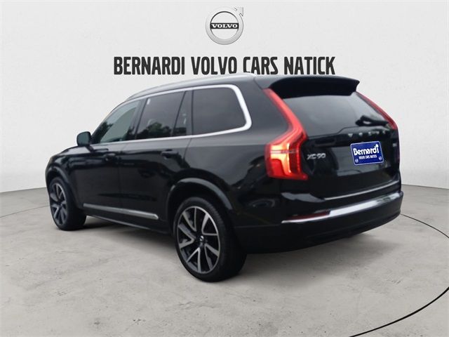 2023 Volvo XC90 Plus