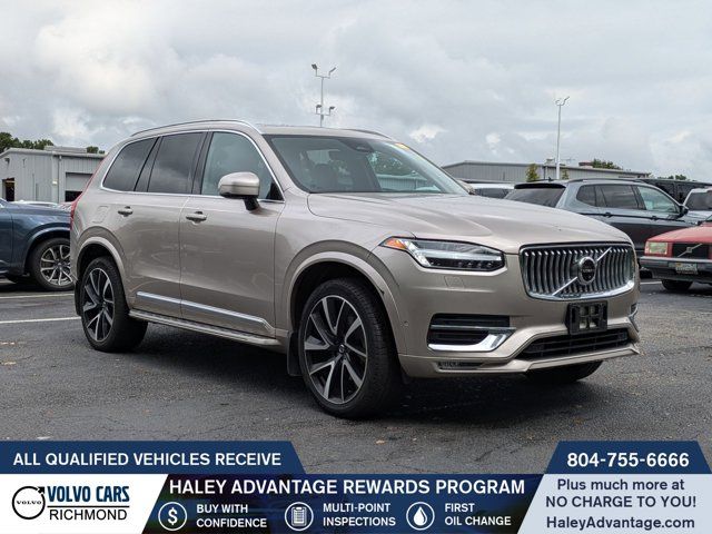 2023 Volvo XC90 Plus