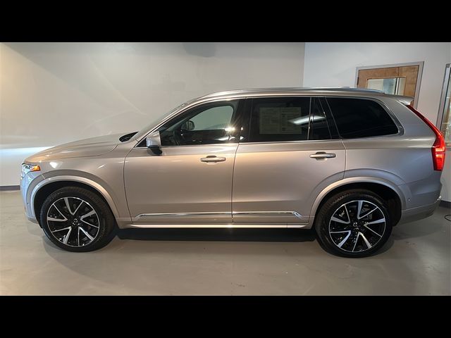 2023 Volvo XC90 Plus