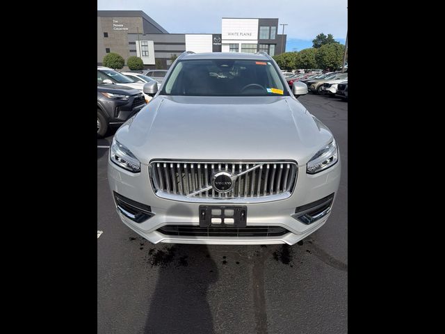 2023 Volvo XC90 Plus