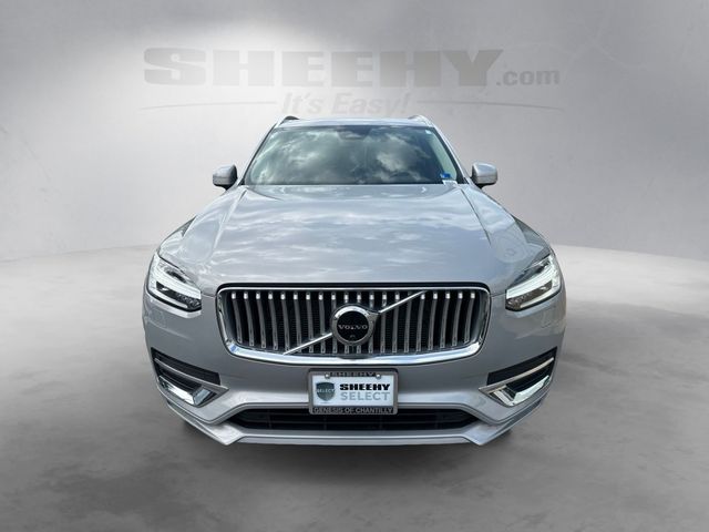 2023 Volvo XC90 Plus