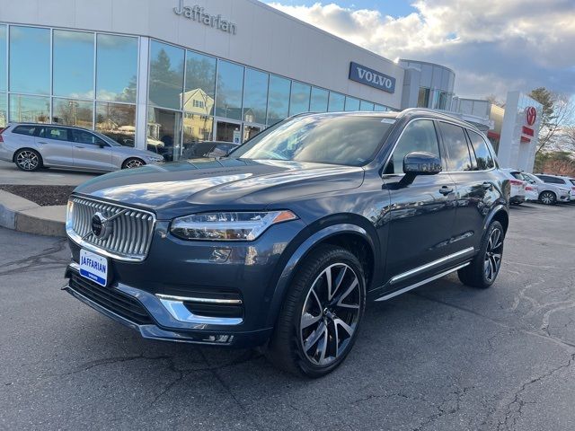 2023 Volvo XC90 Plus