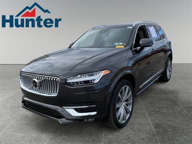 2023 Volvo XC90 Plus