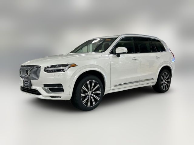 2023 Volvo XC90 Plus