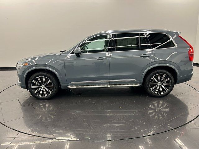 2023 Volvo XC90 Plus