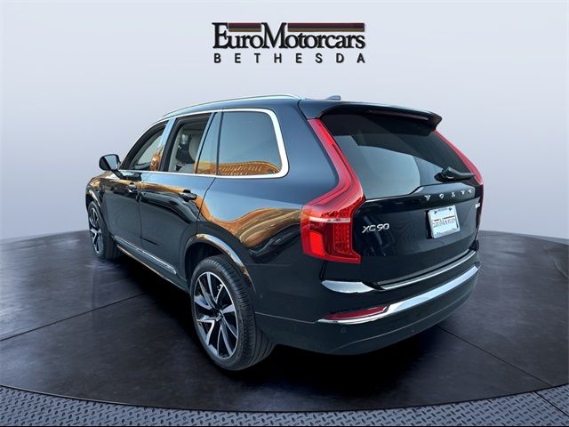 2023 Volvo XC90 Plus