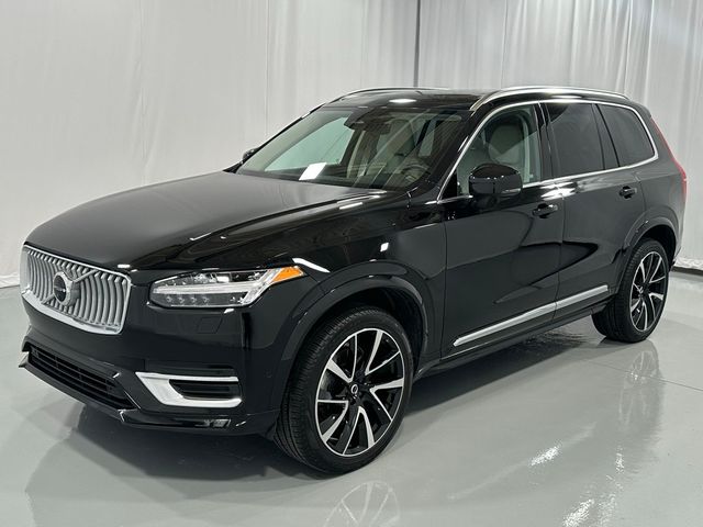 2023 Volvo XC90 Plus