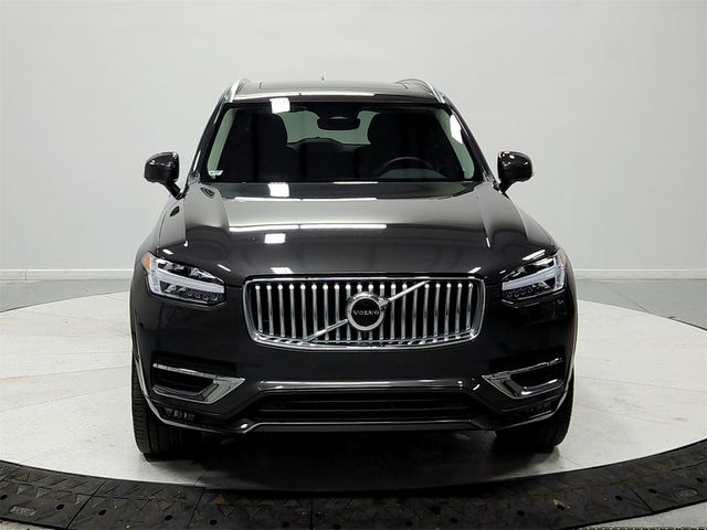 2023 Volvo XC90 Plus