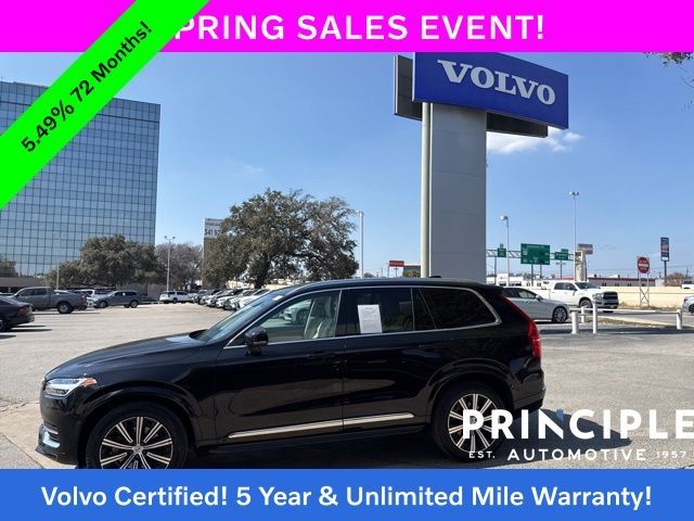 2023 Volvo XC90 Plus