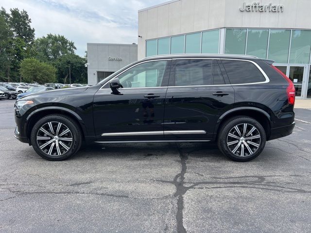 2023 Volvo XC90 Plus