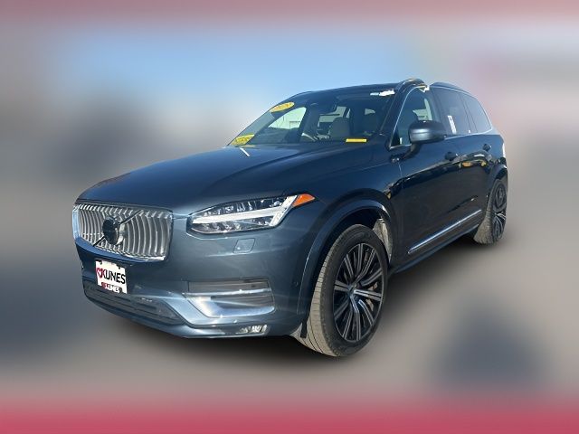 2023 Volvo XC90 Plus