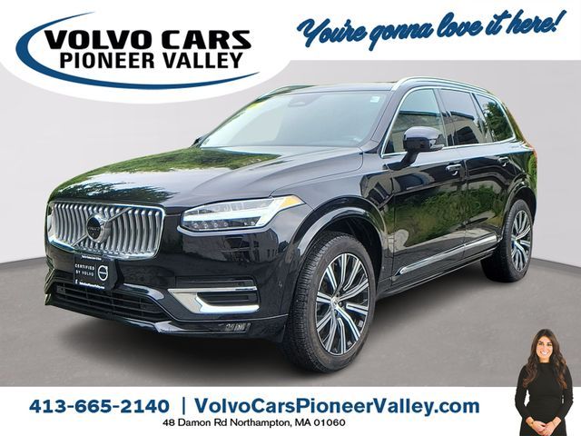 2023 Volvo XC90 Plus