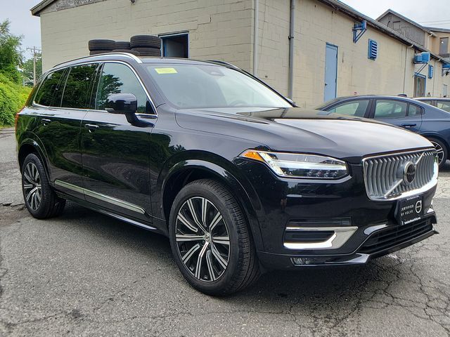 2023 Volvo XC90 Plus