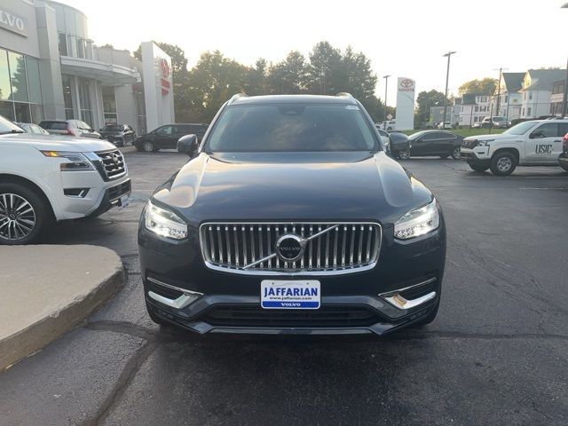 2023 Volvo XC90 Plus