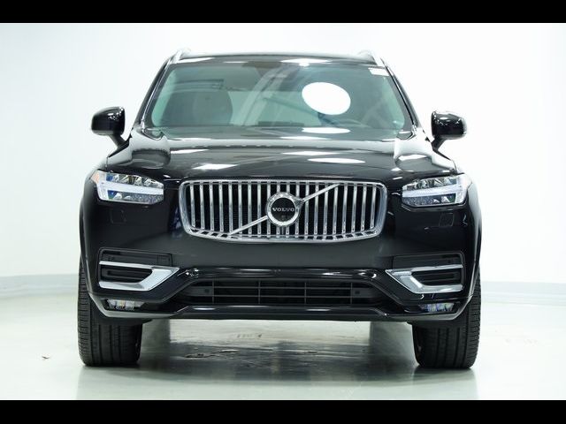 2023 Volvo XC90 Plus