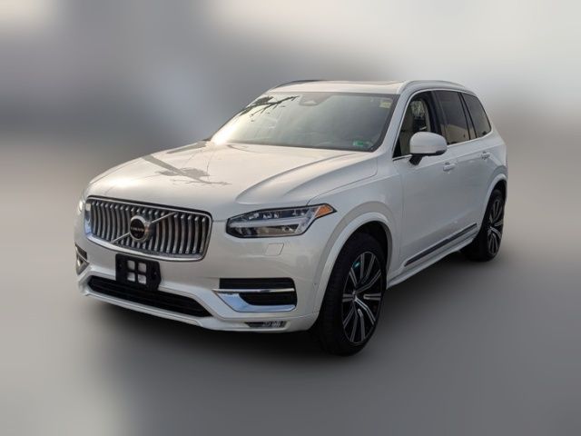 2023 Volvo XC90 Plus