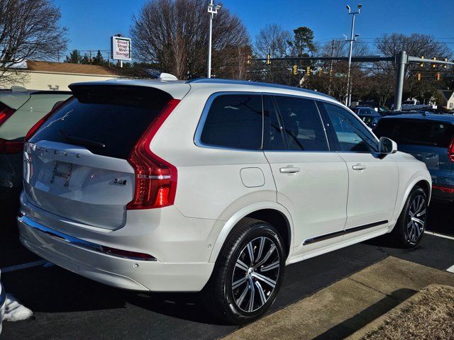 2023 Volvo XC90 Plus