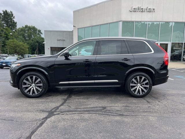 2023 Volvo XC90 Plus