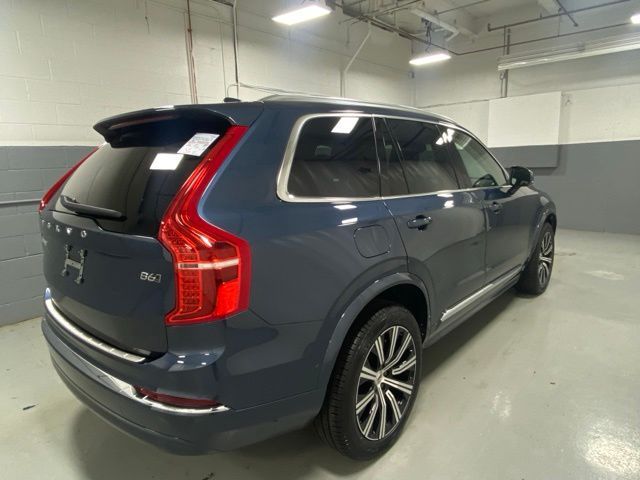2023 Volvo XC90 Plus