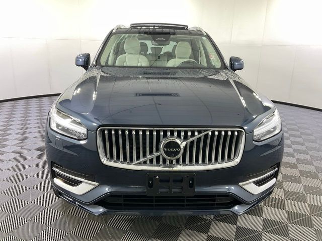 2023 Volvo XC90 Plus