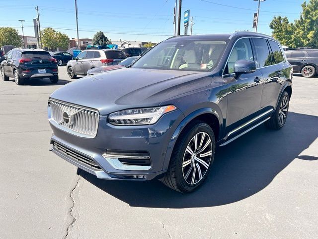 2023 Volvo XC90 Plus