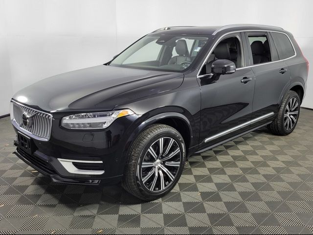 2023 Volvo XC90 Plus