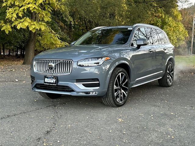 2023 Volvo XC90 Plus