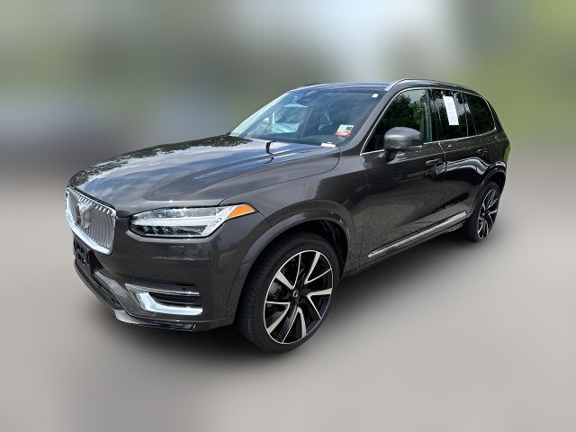 2023 Volvo XC90 Plus