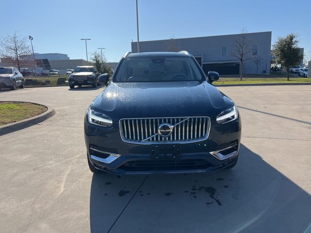 2023 Volvo XC90 Plus