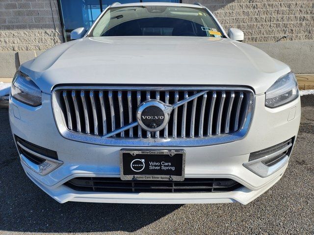 2023 Volvo XC90 Plus